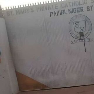 kiki_valerie's profile picture. 