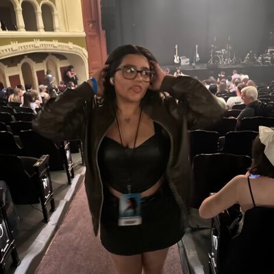 fadesavenue's profile picture. kathani sharma’s daughter | she⋆⭒˚｡⋆19⋆⭒˚｡⋆indian