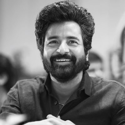 itznandhini_sk's profile picture. 