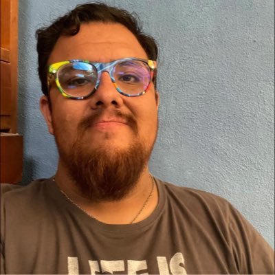 Rafa_SebRC's profile picture. Actor/Improvisador. Profesor de Inglés.Amante de los conciertos y la música. Convoyente. Fan del cine de los Coen. Catador semiprofesional de Ponche Navideño