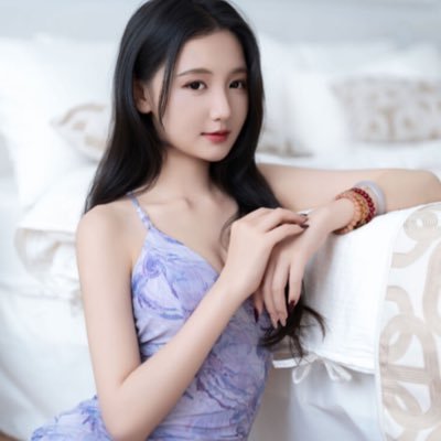 La_bu_bu001's profile picture. 💫一枚很坏的吃瓜小女孩 
💫全网最全 吃瓜娱乐平台 
最新爆料高清资源一键直达https://t.co/nPTA5x9r8a
 🍉麻豆瓜网永久地址：https://t.co/1cSBYiOSbn