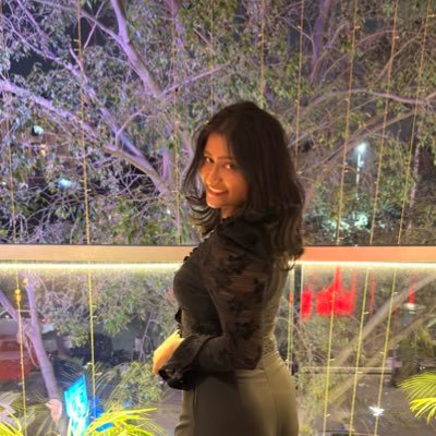 Nishicaart's profile picture. कभी तो किश्त-ए-ज़ाफ़राँ कभी उदासियों का बन 🥀💌 : Navodayan: