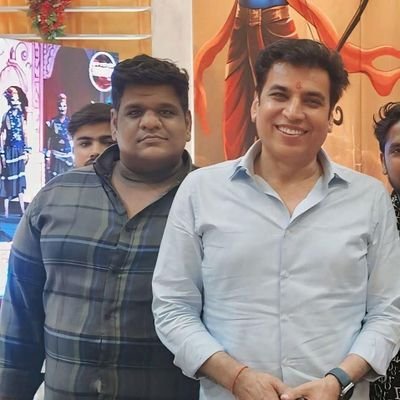 piku451's profile picture. A foot soldier of the Indian National Congress. 'Daro Mat' is the spirit. Fighting for the rights of every Indian. #Congress
Rts are not endorsement