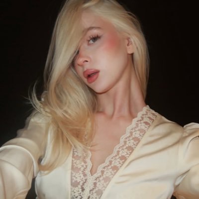 lacieskarts's profile picture. ┆ 𝖲𝖺𝗒 𝖨’𝗆 𝗍𝗁𝖾𝗋𝖾 𝖿𝗈𝗋 𝗒𝗈𝗎 𝖻𝗎𝗍 𝖨’𝗆 𝗈𝗎𝗍 𝗈𝖿 𝗍𝗂𝗆𝖾.