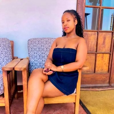 mbalii_en's profile picture. ig: Mbaliie.n_