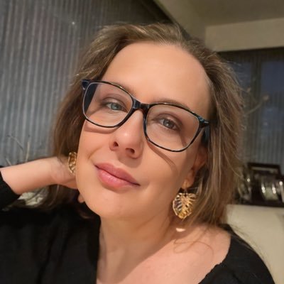 Natalia__Gar's profile picture. Diseñadora Gráfica, Oposición a este gobierno. 100% antipetrista. “Que viva la libertad carajo”