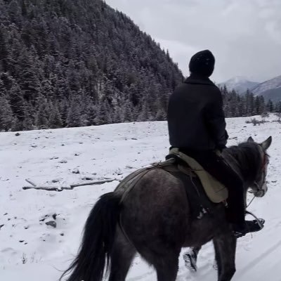 Riki97531126's profile picture. 无风险暴利赚钱项目，长期合作月入五-六位数以上，适合新手小白都可以尝试感兴趣的联系（海鸥）ID：5533624去手机自带的应用商店或者浏览器搜索（海鸥） 下载链接：https://t.co/94fJ5jWgcq添加吃