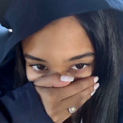 glizzvsyou's profile picture. @Twitch Partner | #SeeRed #ThunderUp #SOE