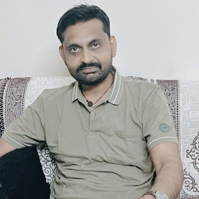 ManishS73154180's profile picture. 