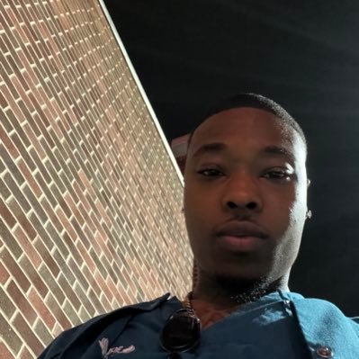 585TRISTAN's profile picture. 🏳️‍⚧️ • 24 • Nurse• CLT