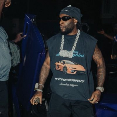 KelvinEmma71542's profile picture. outsider💪👿