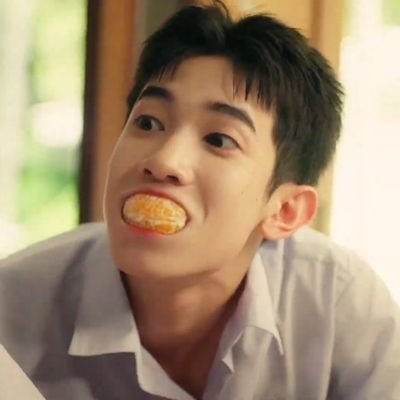 neeNoey_t's profile picture. 