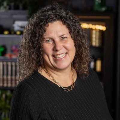 FinTechJenny's profile picture. An incurable optimist with a love of nature, travel, art & sport. Authors own views.