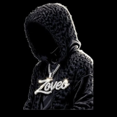 _Zoveo's profile picture. Here to build and network with the great ones 📈🚀.