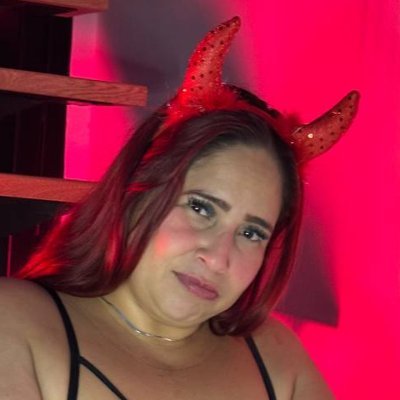 babyluuna21's profile picture. Beautiful, juicy, and confident 🍑 a full-body fantasy you can’t forget