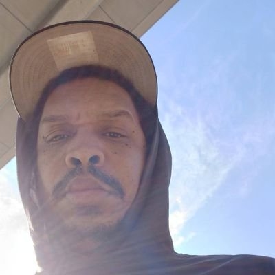 breezy_421's profile picture. Hippie nigga. Dad. Loyalist. Risk-Taker. Sports Junkie. #MakeitMagic #WearetheKrewe @PlayApex @MarvelRivals @SleeperHQ