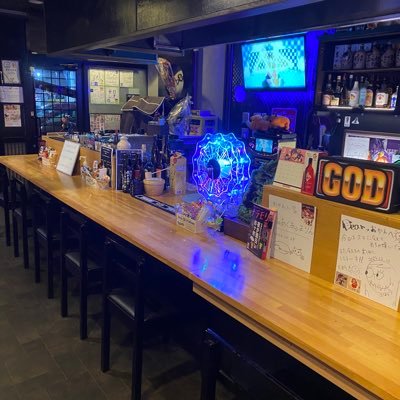 chill_time_okan's profile picture. BAR🍸Chill time🍸open20時～close25時🌴不定休予約無しの場合閉めます🌴完全予約制 受付はDMまで🙋‍♀️貸切可能🌴飲み放題🔰カラオケあり🎯無断転載禁止❌🌴奈良県葛城市東室207-3新庄プラザ1F北棟2🔰超ディスク設置店🔰競馬パチスロ麻雀好き集え🔰麻雀部🔰競馬部🔰