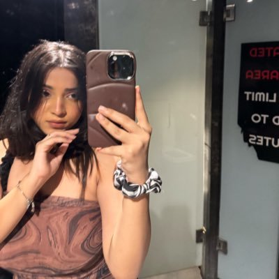 GrowWithRiya's profile picture. Relationship thoughts you’ll feel 💭💕