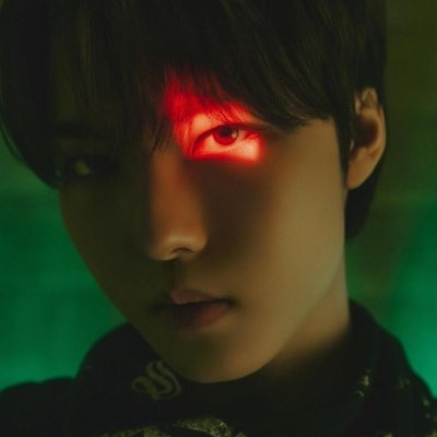 junghoongenius's profile picture. 