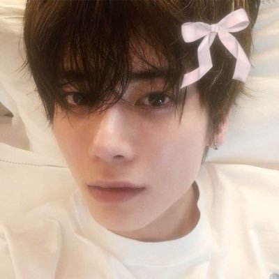 leonjwina's profile picture. ☆ . . there are different types of arts, but you are my favorite ♡︎ #TAEHYUN #TXT