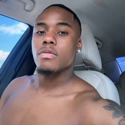 CartelLior's profile picture. Its giving me🙊🥴