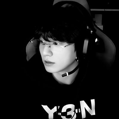 innexplicavel's profile picture. 17.