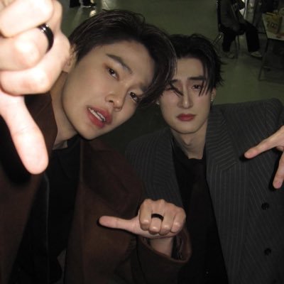 ns114v's profile picture. #dewtee #teedew || sibuk sama semester 7