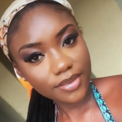 miss_t0yaa's profile picture. ika.