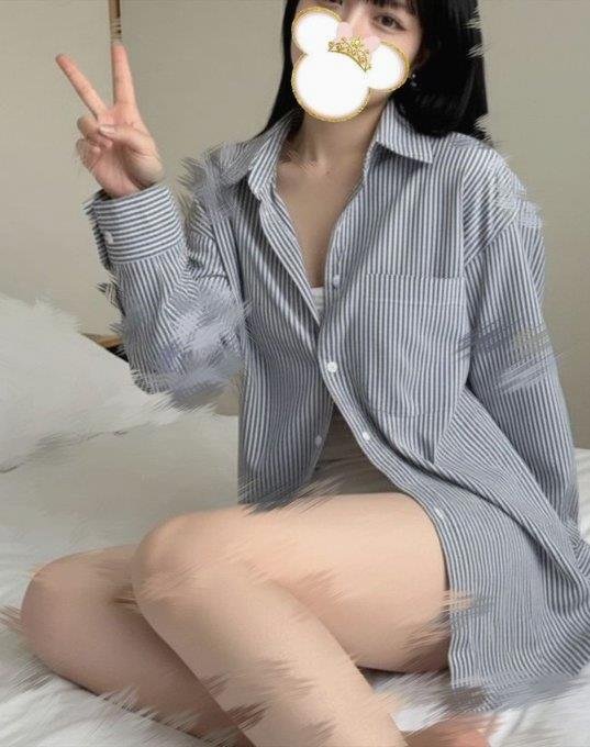 Fernand10848612's profile picture. 普段は、地味っ子な鈴ちゃんだが実は凄くエロい性癖の持ち主！今では私の言いなり そして、オナニストです。カップルさん・ご夫婦さん・単独女子さんDMお待ちしてます。時々単独男性さん！ギャップに萌え