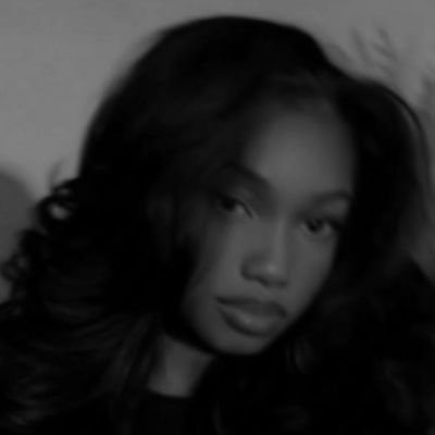 rukayat1h8m's profile picture. Extremely introverted Brand Strategist | Creative Writer | Reality show Enthusiast💜🫶