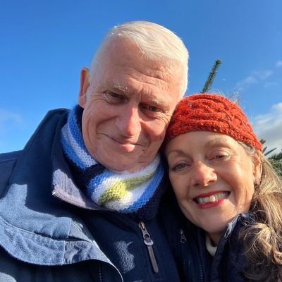 Tigga594's profile picture. Former Captain Royal Marines/Retired Local Govt CEO.SAMA veteran.Hubby to Sara(31years), Dad to Dr. Maria, Marc & Euan, Papa to Oliver.
OLDER & BOLDER 🪖⚓