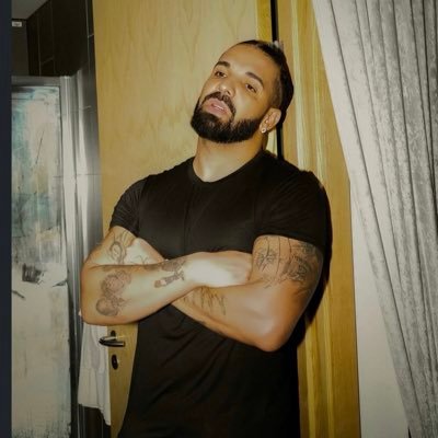Drizzy_drake5's profile picture. 