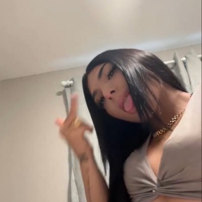 bbyjjade's profile picture. wanna cum in less than 2 min 😍 unlock my 1-5 min vids here 😫👉 https://t.co/49tGwNMjyW - backup acc 👉 @bratfk_