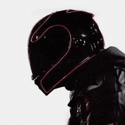 whatmakeszay's profile picture. 山海 . designer.