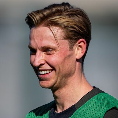 Neufdeux922's profile picture. BARÇA💙❤️, WallySeck 🐐 ARSENAL⚪️🔴. Rien a foutre de l’objectivité. AntiRonaldo|| @Mdtendances