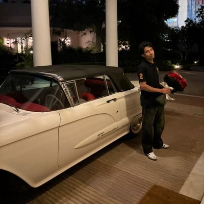 unfitcoder's profile picture. NIT                                                                                 
Punchlines & pipelines -- I do both