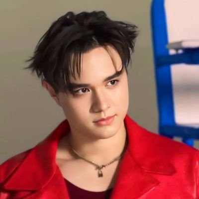 patcharaintakha's profile picture. 