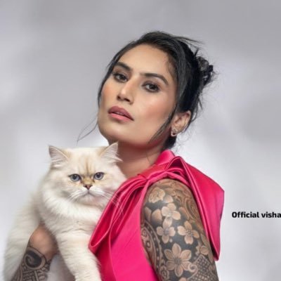 SurleenO's profile picture. Singer|| Influencer || Time Will tell ………💫