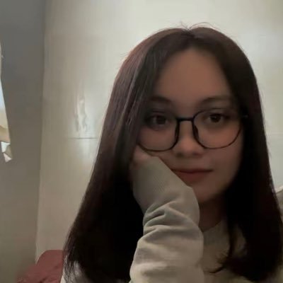 ikanhijo's profile picture. CA-Tempat upload random aja y🌻✨