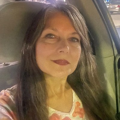 DianaJ5858's profile picture. 