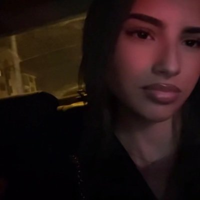 Mediine74's profile picture. 🇹🇷
#fener 
🤍🥥🌸🎀