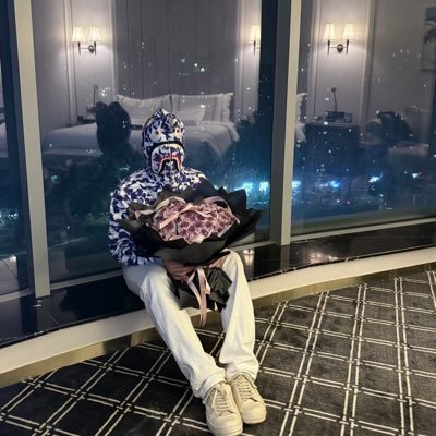 echo_KCEX's profile picture. 00后 | 炒币日记 | web3市场洞察 | CEX在职BD | BTC绝对信仰者 | 有房有车 无贷款 | 希望未来能找个愿意一起拍OnlyFans的老婆 | 最爱BAPE |