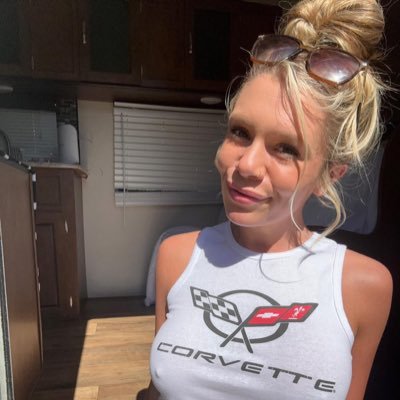 casey_brow55817's profile picture. Im a honest lady, Im single for a very long time and wish I could meet with anyone interested being into something serious with me on here,kindly follow me up