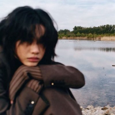 beaukowski's profile picture. lover of women and literature•writer•poet•