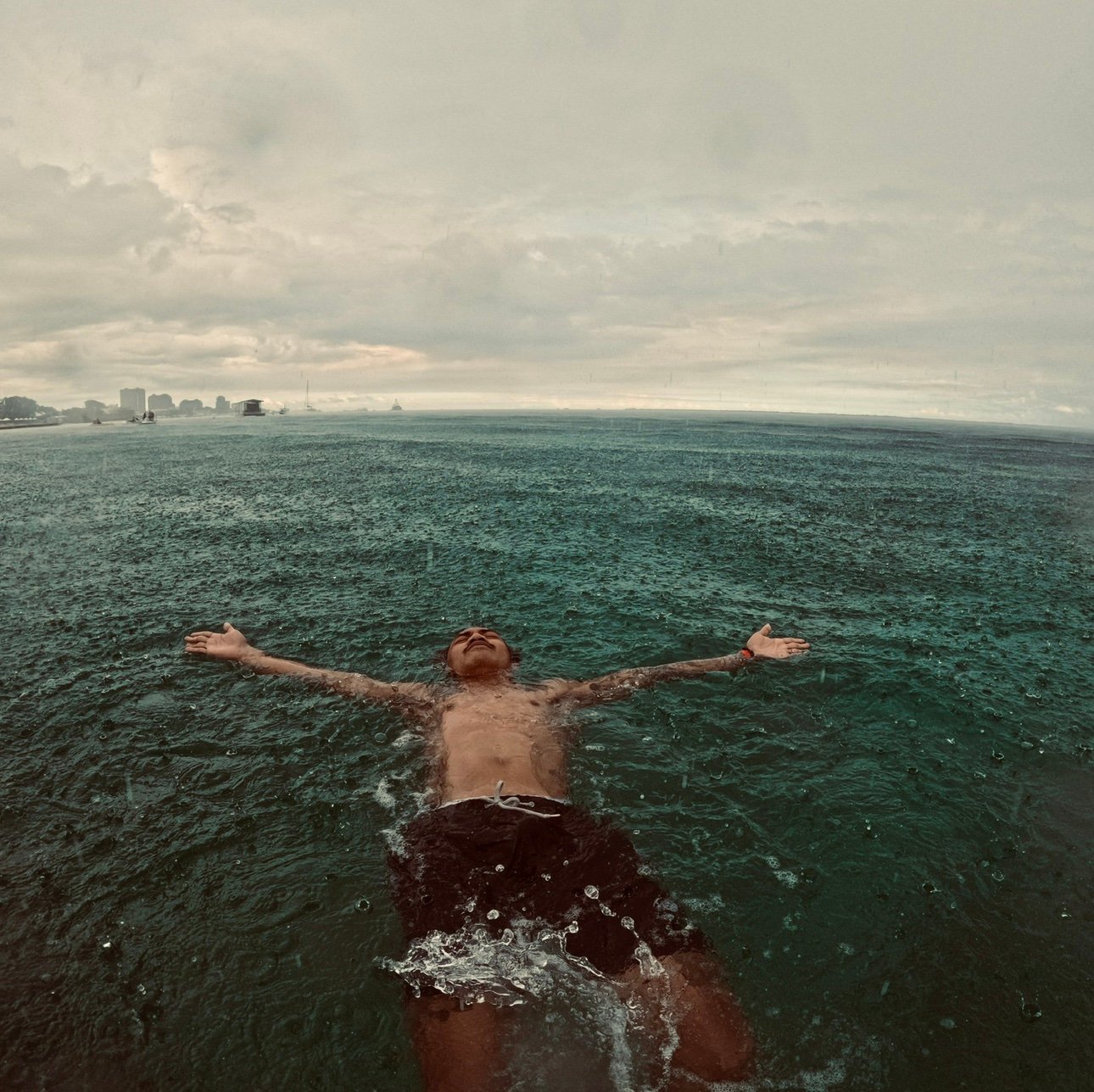 JCElbor's profile picture. 