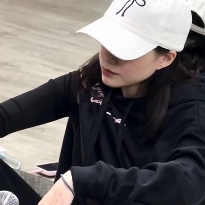 ploy_sasle's profile picture. 제수🐶🥟BP🖤JS JN R LISA🖤💖
THE AIR🍃 Cranium💀 4ป่าช้า(ที่ชอบ) LLL👑 #Beckysangels🧚‍♂️BA CHANEL💅 (Bonๆ&Boba หลานอุนยายโป้🐶) #คนของเบค🤍 #BeckyEnt👑 TKNur👑🪻