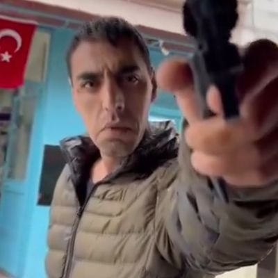 kkt31_3's profile picture. Kendini 1.3 TCe motoru sanan adam.