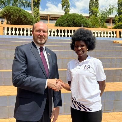 Amutos Sylvia Profile