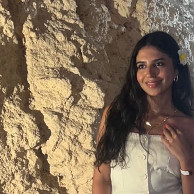 lujainyalh's profile picture. 