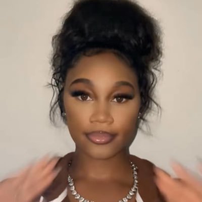 _TherealAdaBoo's profile picture. always been the main character 🦋•my only page•